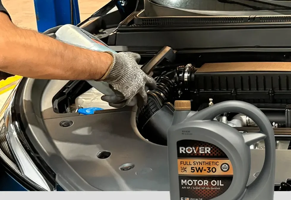 Guía práctica: ¿Cada cuánto cambiar el aceite y qué diferencia hay entre servicio menor y mayor?